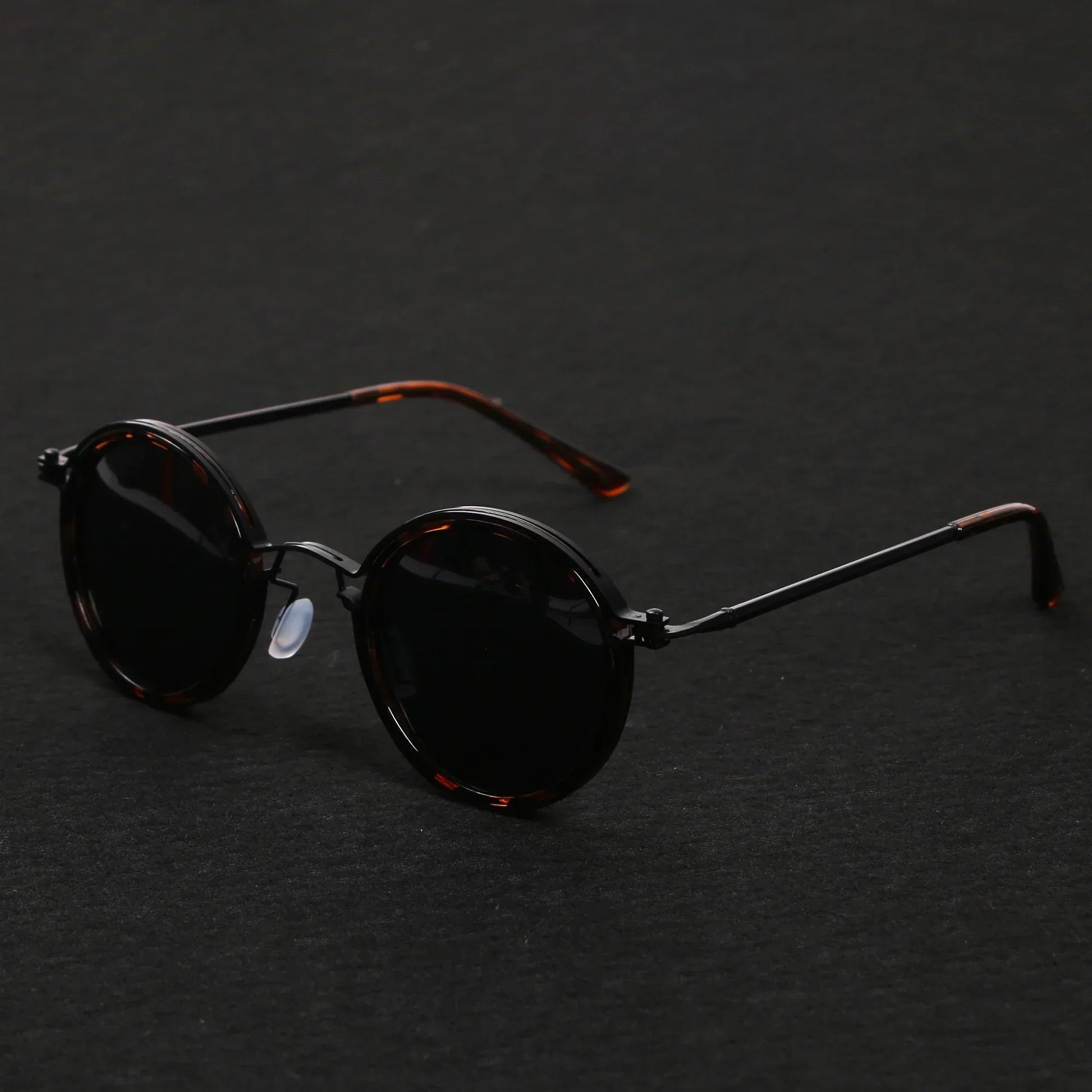 Evand unisex sunglasses golden frame onyx black lenses UV400 protection bold contemporary style