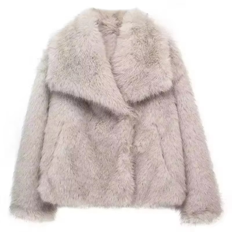 Women's luxe faux fur coat relaxed cut plush fluffy texture elegant autumn winter outerwear