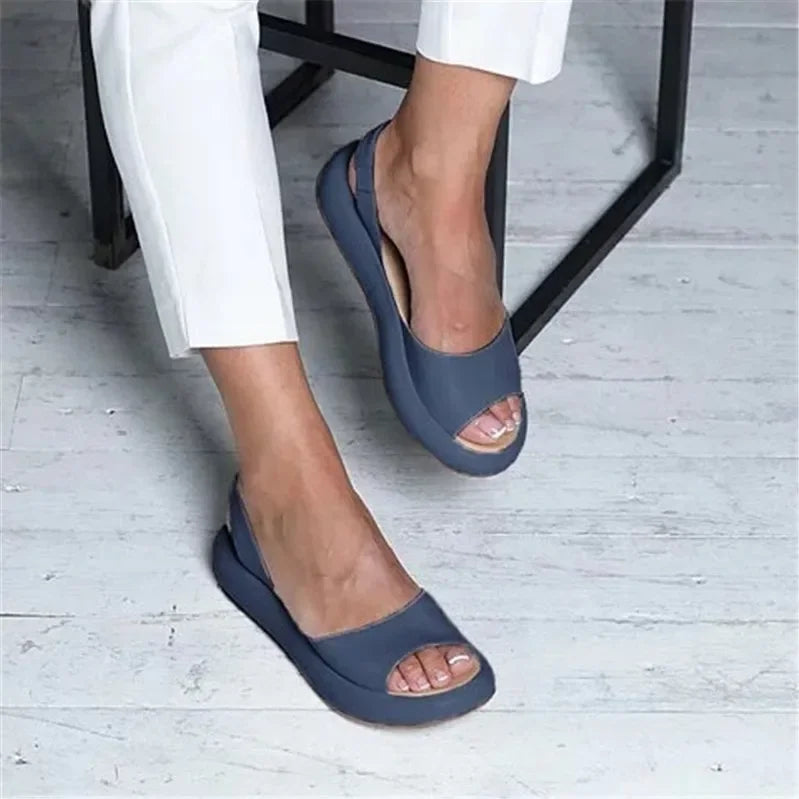 Women's open-toe light platform sandals with elastic heel strap, breathable design for all-day comfort