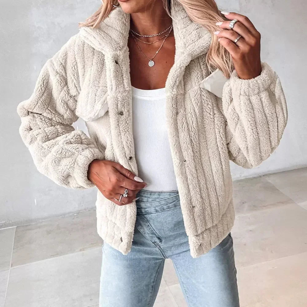 Women's cropped faux fur trucker jacket ribbed knit texture turn-down collar oversized pockets loose fit