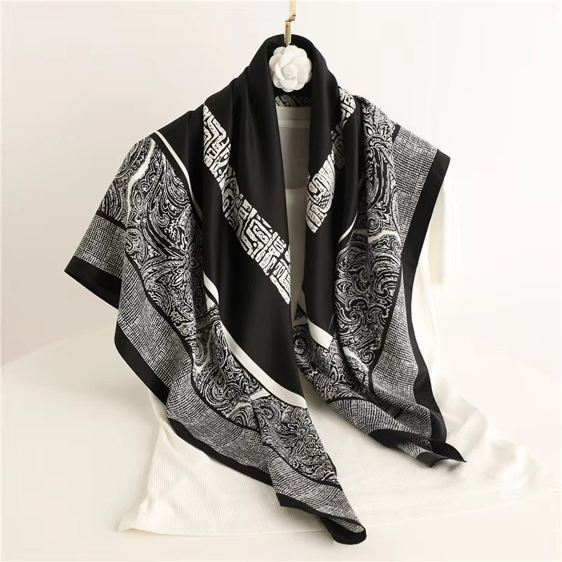 Women's silk square scarf polka dot stripe pattern lightweight 35x35 versatile summer neckerchief