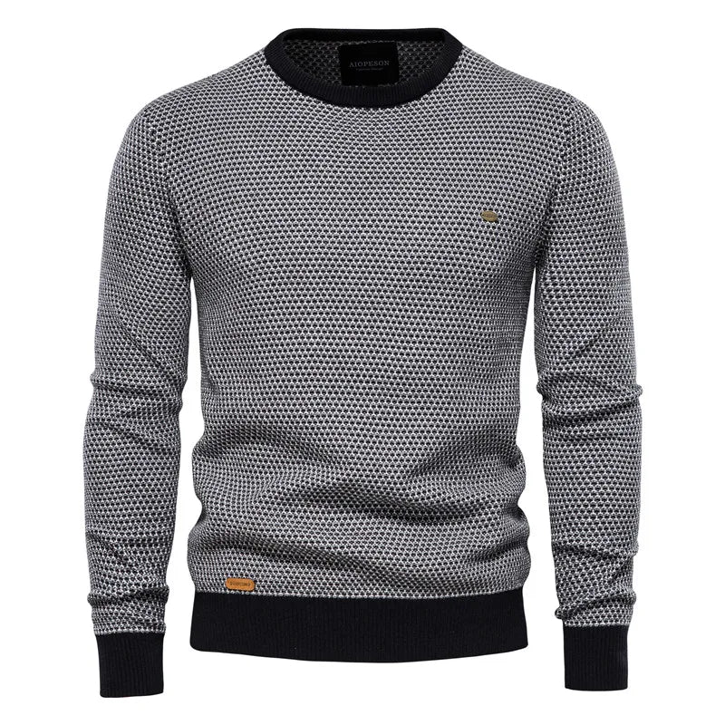 Men's geometric pattern crewneck knit sweater with contrasting ribbed edges for refined casual wear