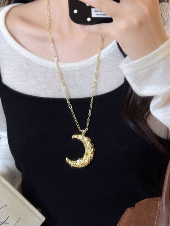Retro silver star moon pendant necklace for women, zinc alloy O-chain electroplated finish