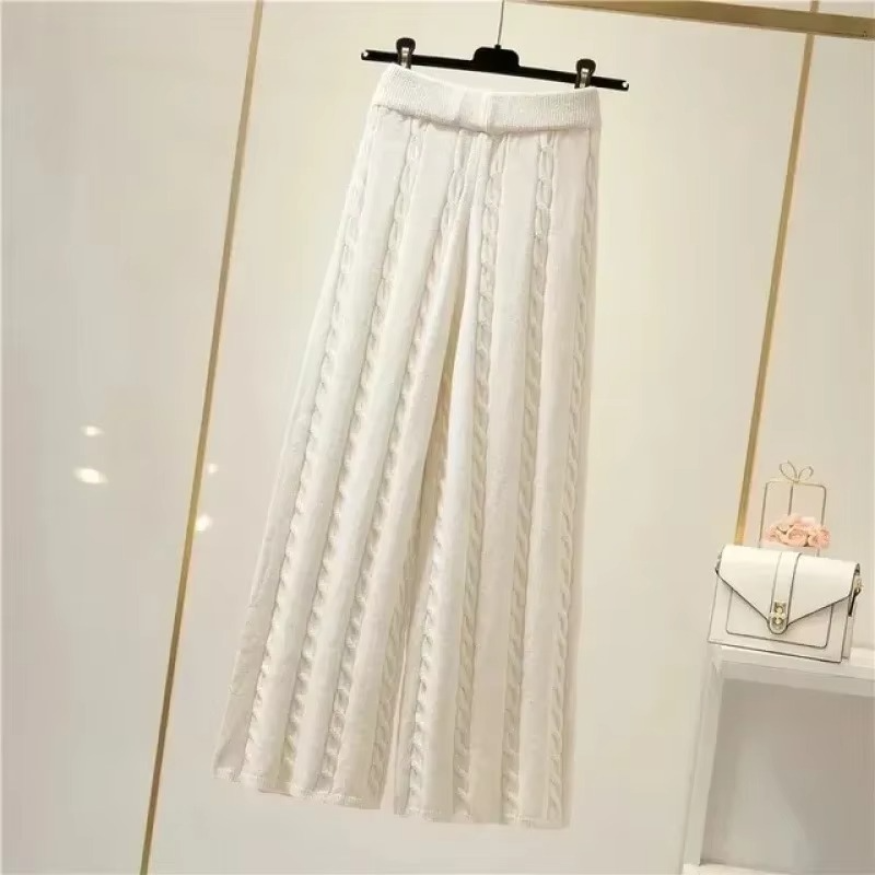 Women's cozy knit 3-piece set high-collar sweater wide-leg pants flexible waistband modern style