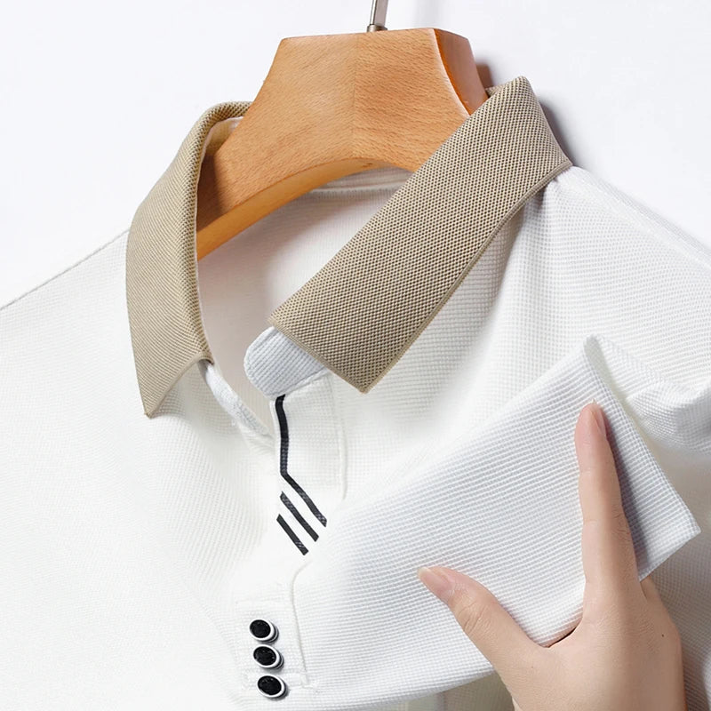Belgravia stretch polo shirt in classic fit with ribbed collar and cuffs, breathable fabric for golf