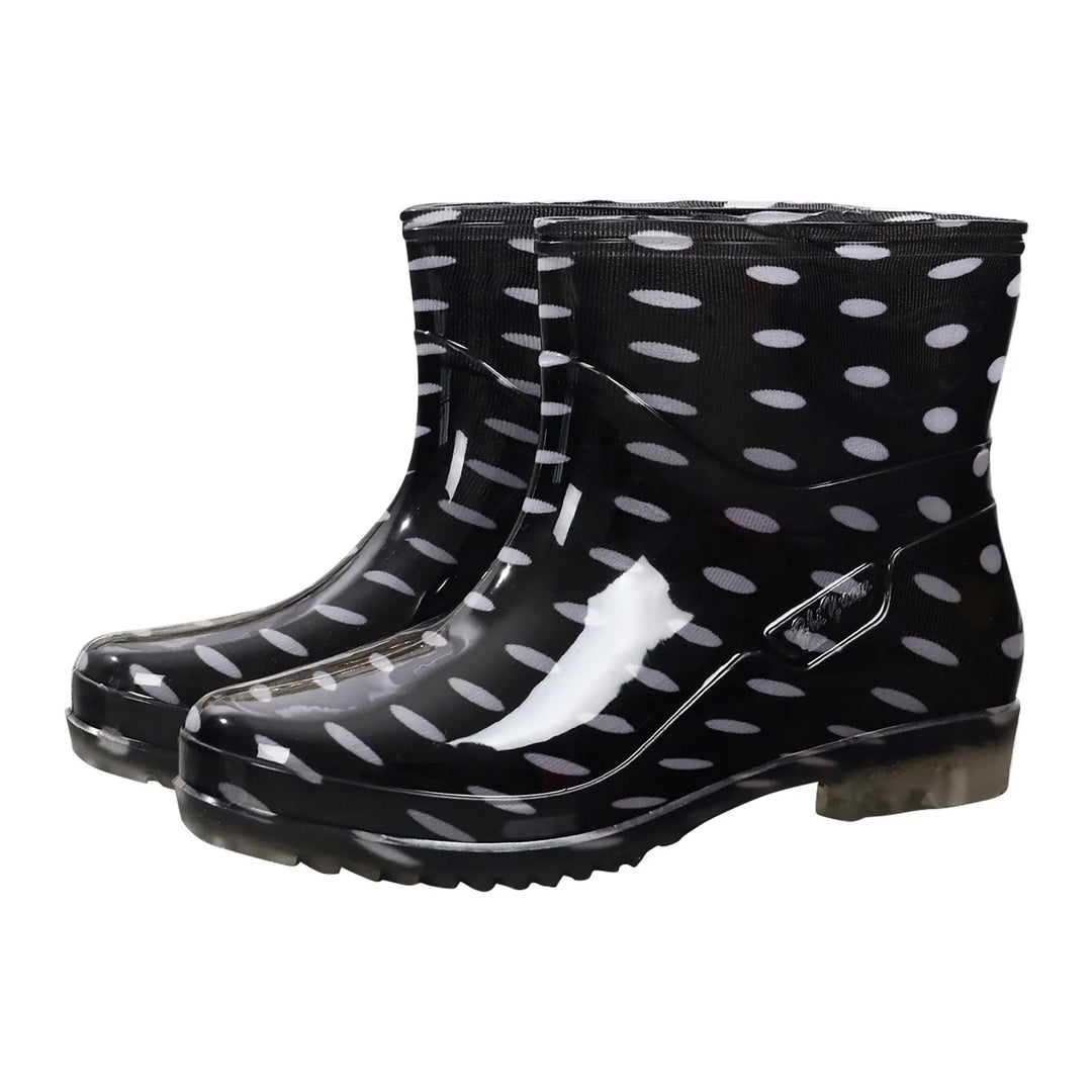 Women's black rubber Wellington boots waterproof slip-on mid-calf with outdoor traction sole