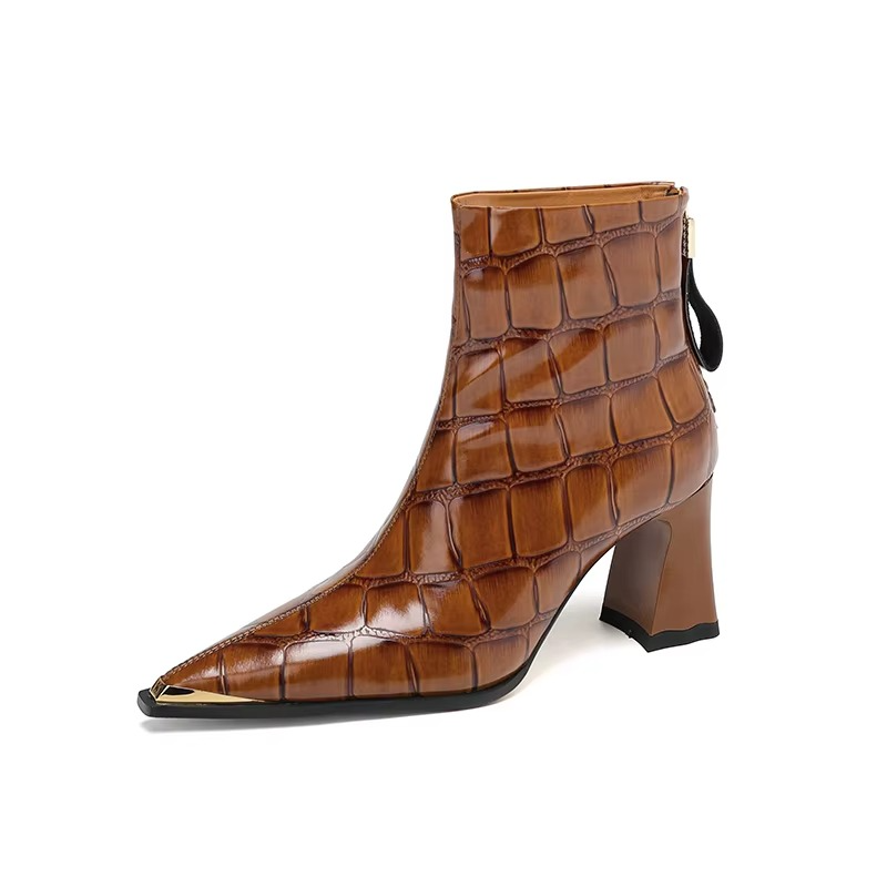 Women's genuine leather ankle boots with crocodile-pattern texture, retro silhouette, elegant everyday style
