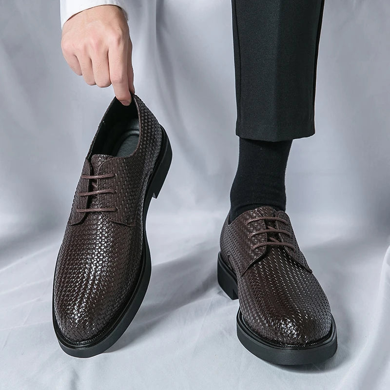 Santiago genuine leather oxford shoes with basketweave texture, almond toe, professional cushioned comfort