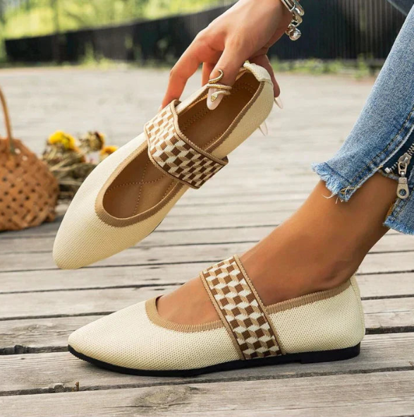 Women's patterned ballet flats with secure strap, spring style, versatile everyday flat shoe silhouette