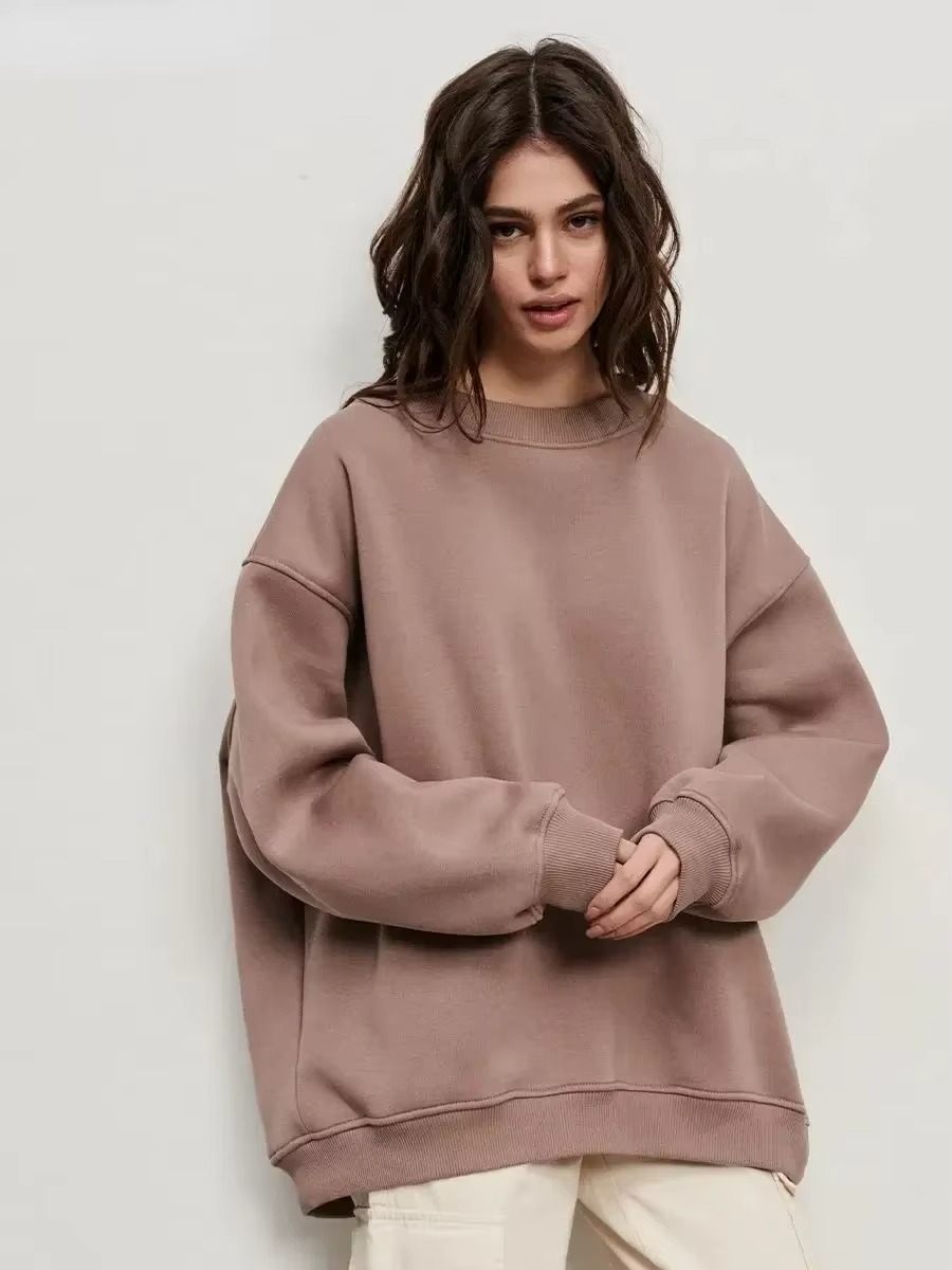 Women's oversized fleece hoodie loose pullover sweatshirt cozy warm relaxed fit layering essential