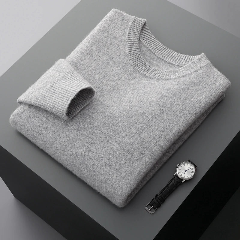 Men's loose fit wool sweatshirt round neck ribbed cuffs Nordic minimalist design warm casual style