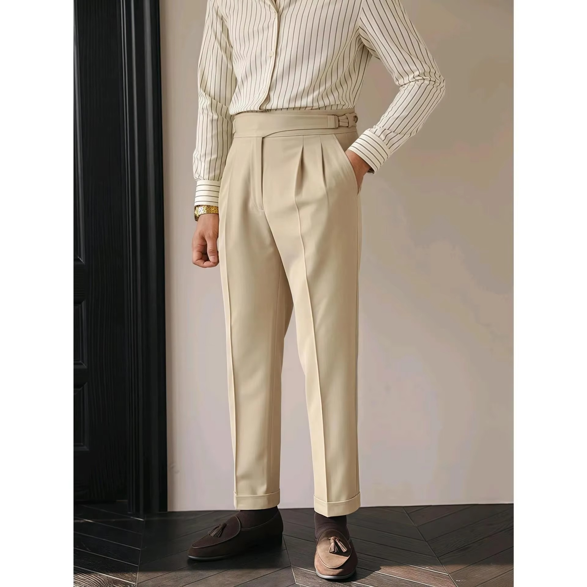 Men's high waist slim fit pleated trousers vintage British style with Paris buckle detail