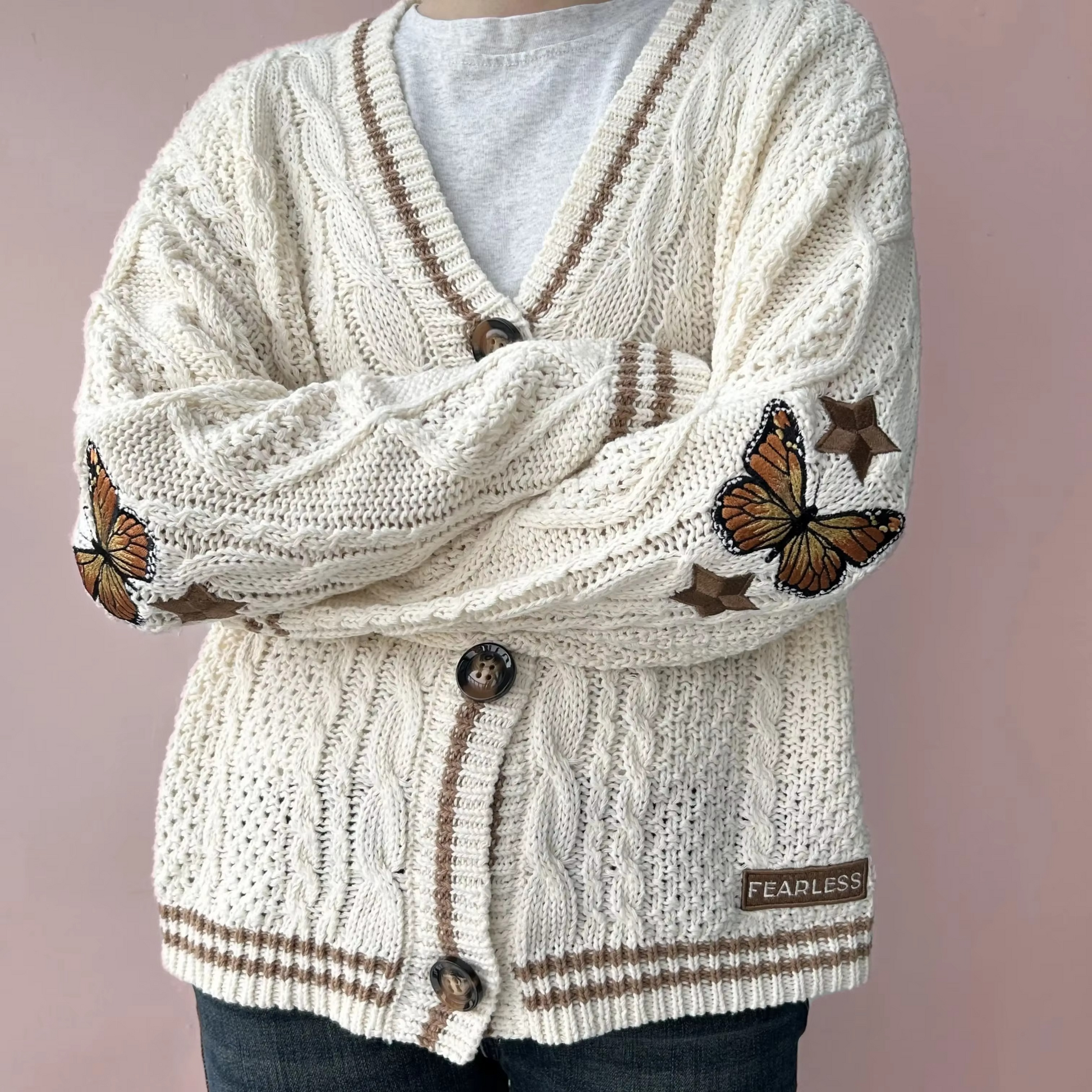 Women's autumn red maple leaf embroidered midweight knit cardigan with cozy seasonal charm