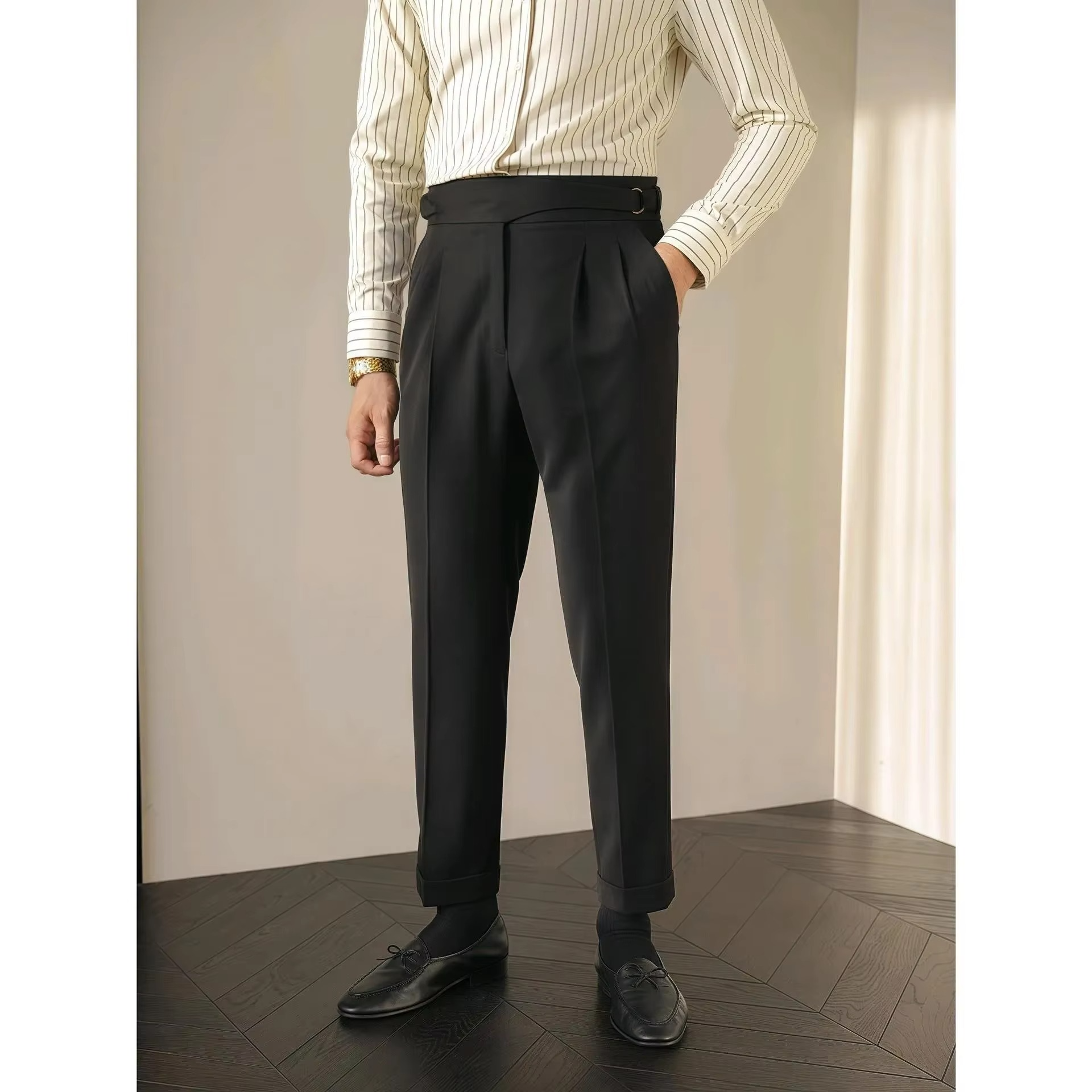 Men's high-waist slim fit pleated trousers, vintage British style with Paris buckle detail