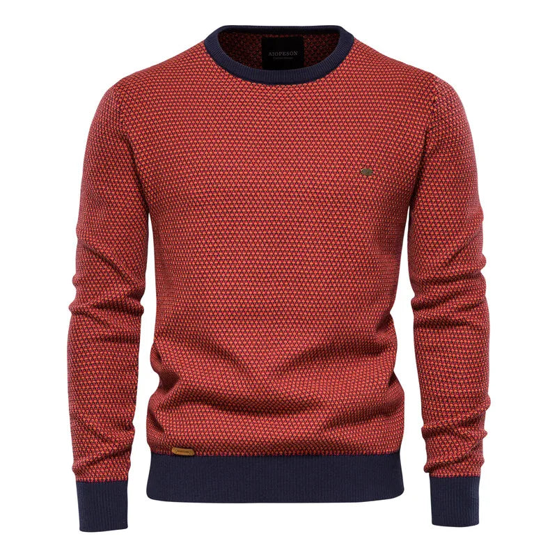 Men's geometric pattern crewneck knit sweater with contrasting ribbed edges for refined casual wear