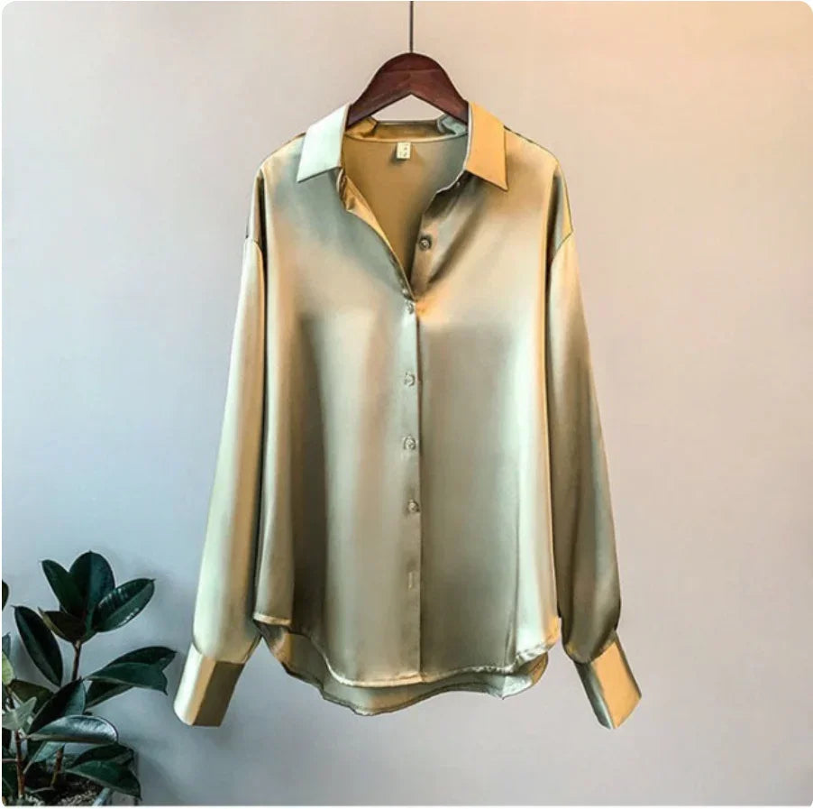 Women's soft-touch shirt modern cut classic collar button placket comfortable professional silhouette