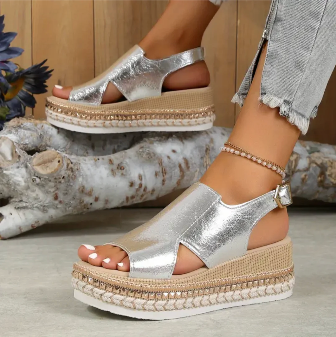 Kate women's supportive sandals with three-arch system, classic-modern style for all-day comfort