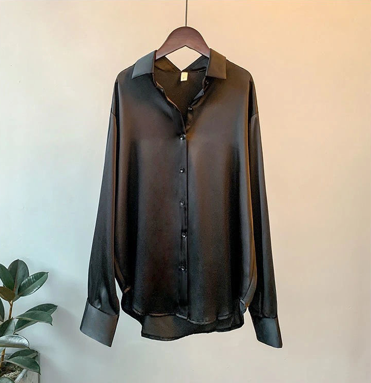 Women's relaxed fit long sleeve blouse with classic button-down front for effortless everyday sophistication