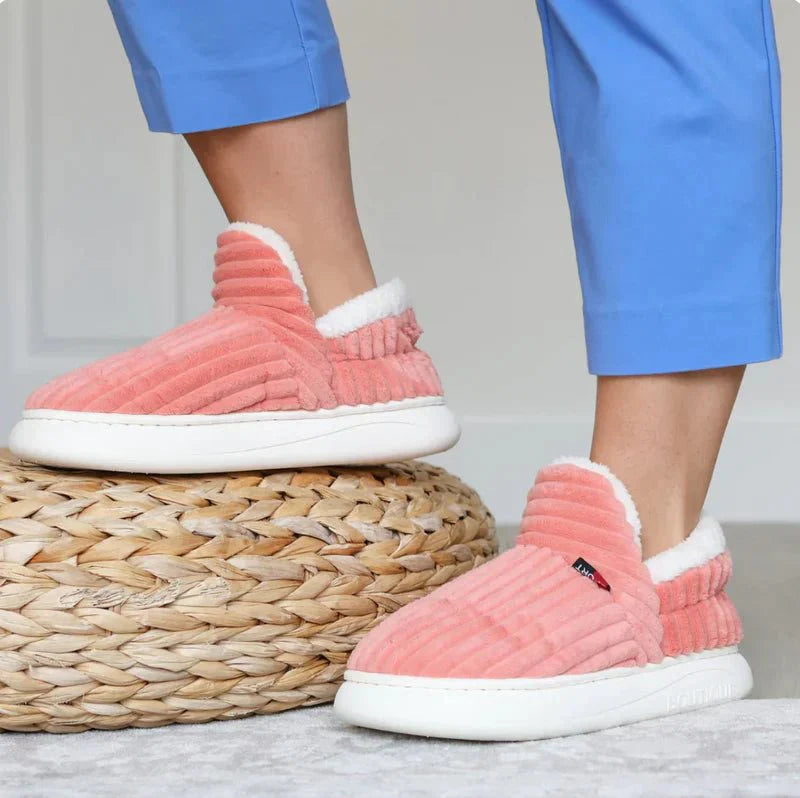 Unisex corduroy slippers with fleece lining, arch support, cushioned sole, antibacterial interior
