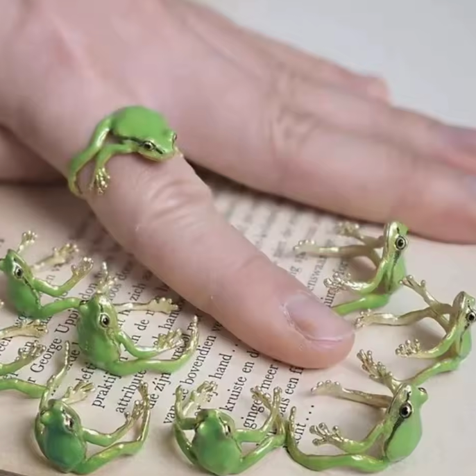 Forest Ivy wrap ring boho jewelry glossy vine design nature-inspired lightweight comfort fit
