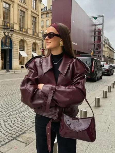 Women's short genuine leather jacket autumn winter warmth fashionable fitted silhouette versatile style