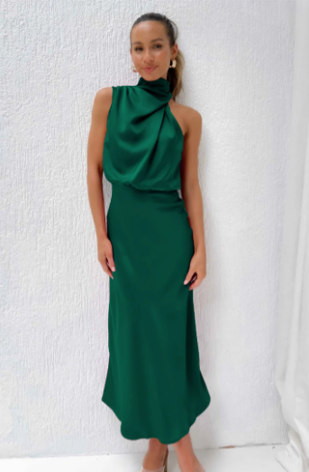 Women's elegant evening gown formal dress with timeless luxury design and easy-care premium comfort