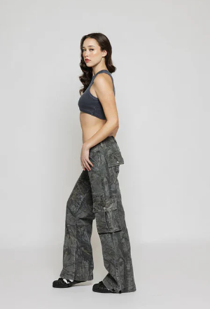 Women's brown camo cargo pants low-rise cut with ample pockets, street-style Rebelle fashion