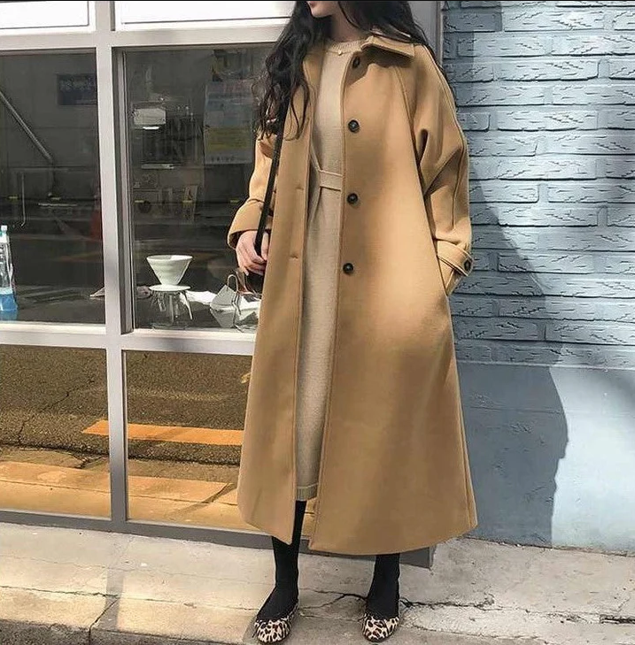Chloe women long elegant winter coat warm sustainable premium materials everyday style