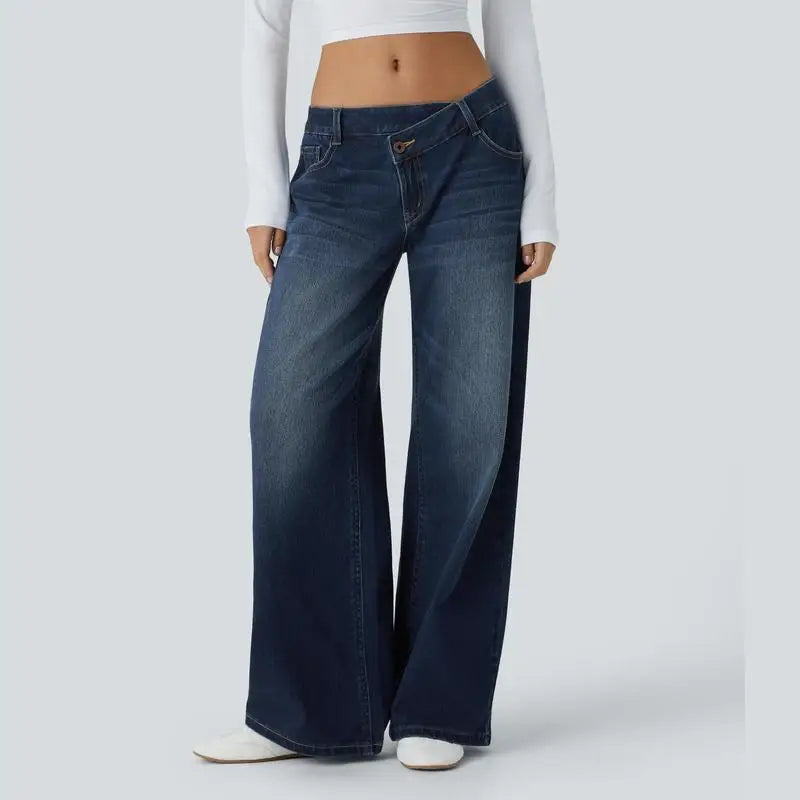 Women's baggy wide-leg jeans low rise fit with asymmetric zipper pockets in relaxed denim