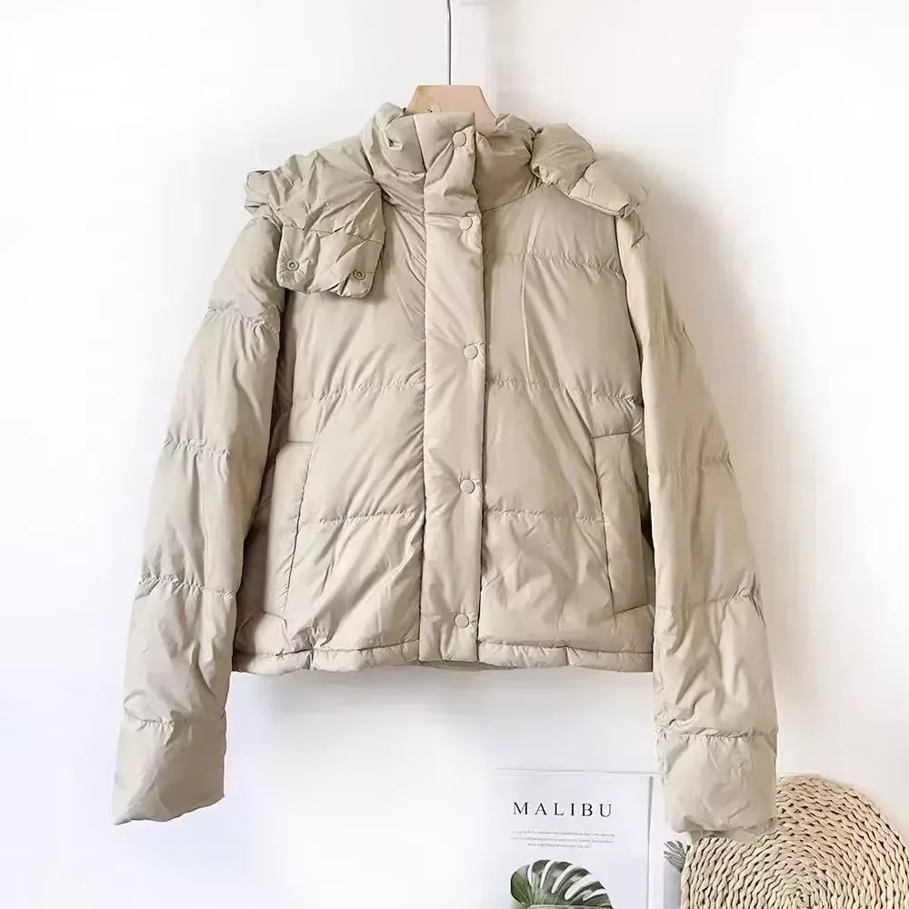 Women's thickened puff down jacket with detachable hood in warm urban winter style