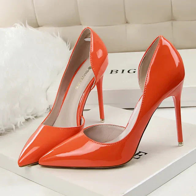 Women's black orthopedic pumps elegant regular fit silhouette with all-day comfort support