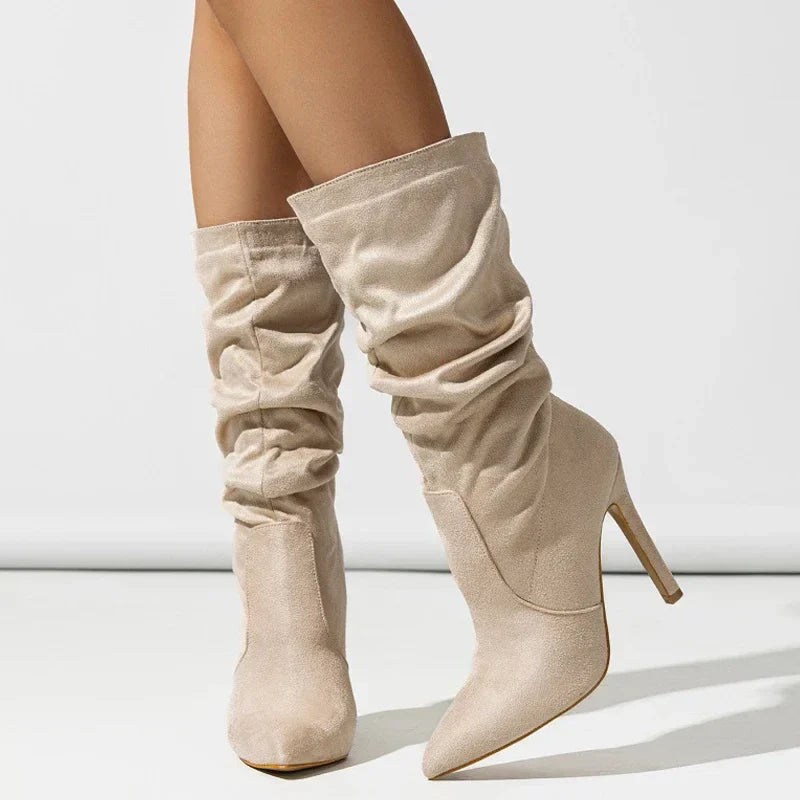 Women's Eilyken pleated heels with sleek silhouette and leg-lengthening architectural pleat detailing