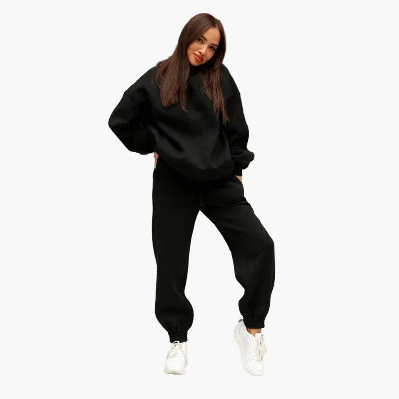 Women's oversized hoodie jogger set in casual street style two-piece loose fit for all-day comfort