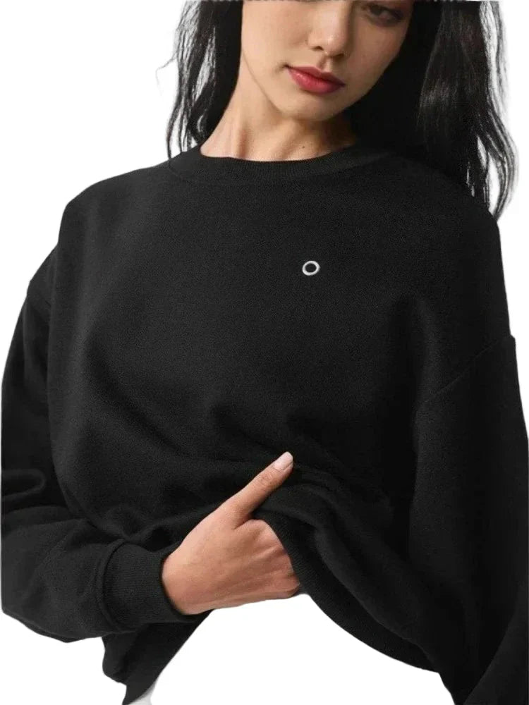 Women's oversized sweatshirt relaxed fit casual sport style with subtle chest embroidery ultra comfort