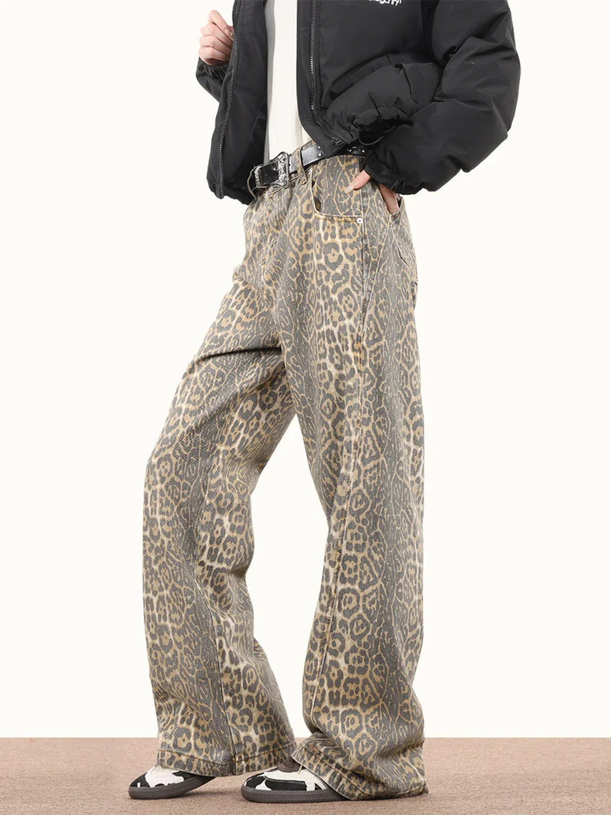 Leopard print relaxed wide-leg jeans with bold vintage-inspired animal motif for women