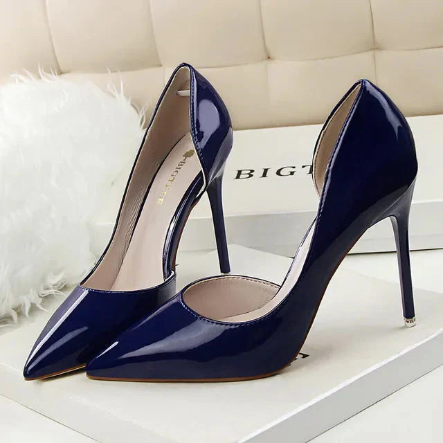 Women's black orthopedic pumps elegant work heels with all-day comfort support and classic silhouette