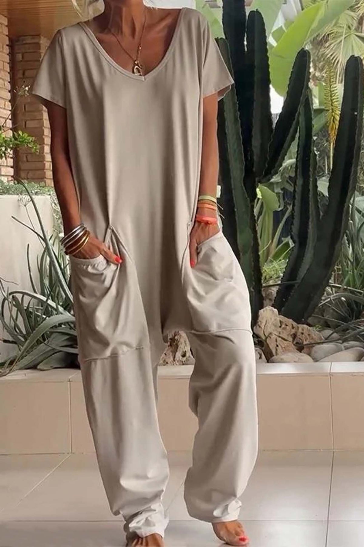 Breezy | Women's V-Neck Short Sleeve Loose Jumpsuit with Pockets