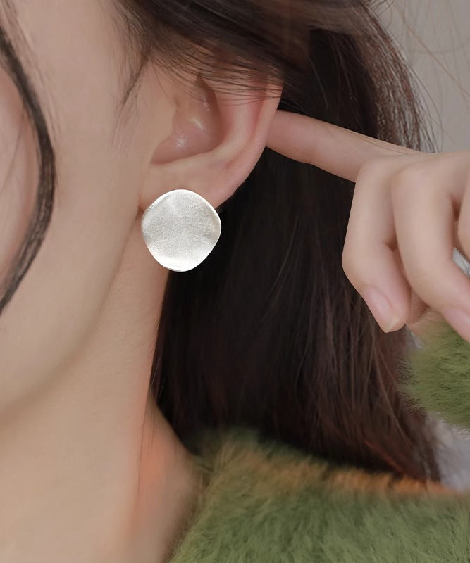Boucles d'oreilles puces simples en soie et argent sterling givré - Urbann-Vibe