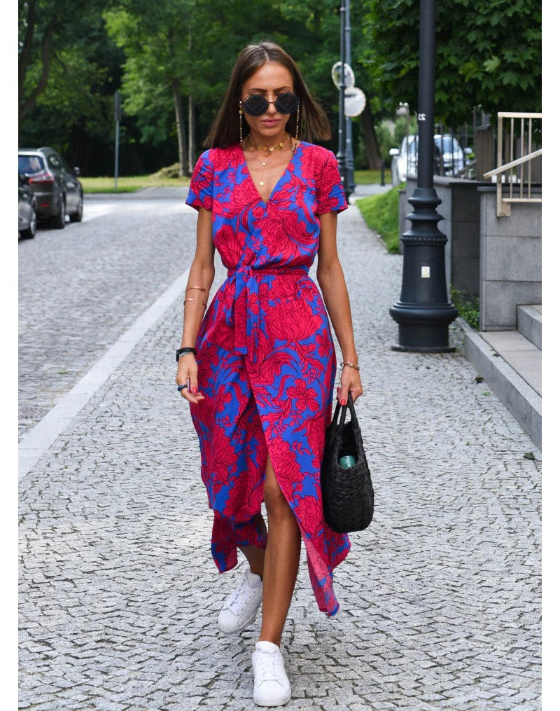 Women's sleeveless v-neck midi dress lightweight summer style clean lines everyday elegant fit