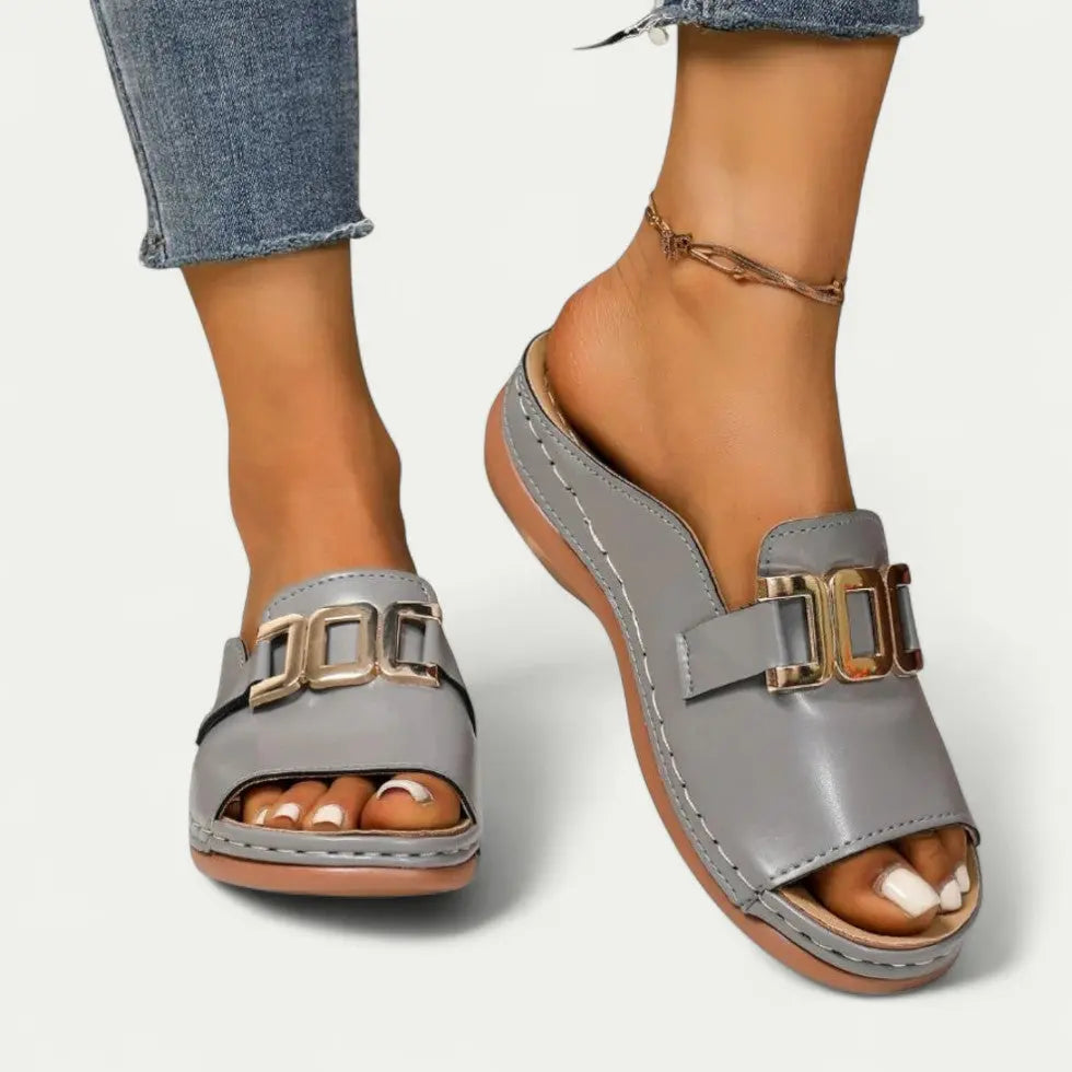Women's slip-on sandals lightweight cushioned insole casual open-toe design for all-day comfort
