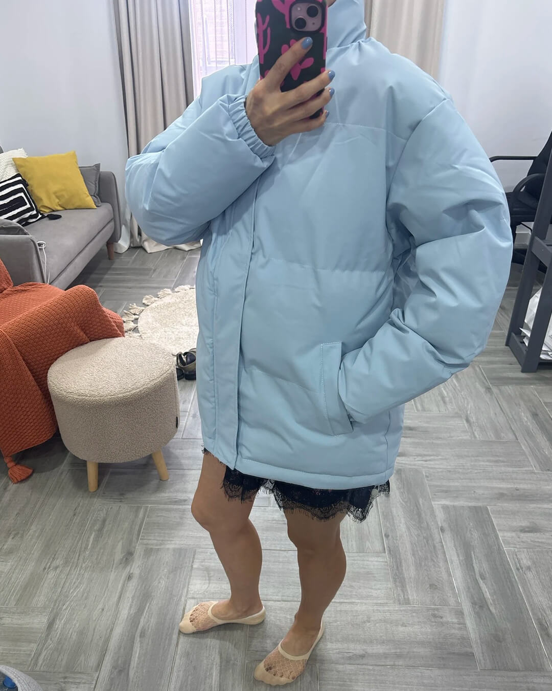 Women's weatherproof stand collar puffer jacket in classic tones, polished everyday winter style