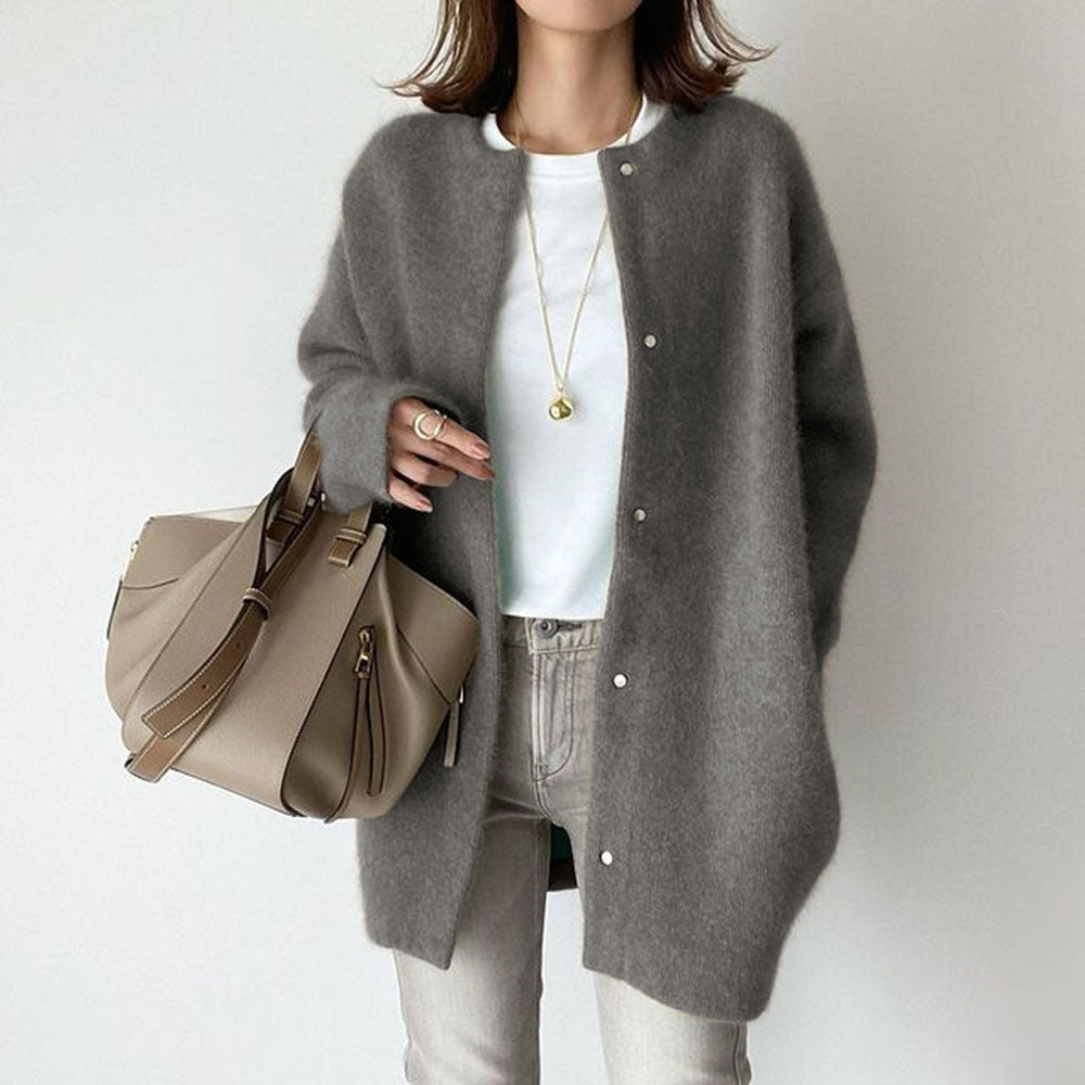 Sofia Amoretti luxe wool suede blend relaxed fit cardigan with pockets for cozy city outings