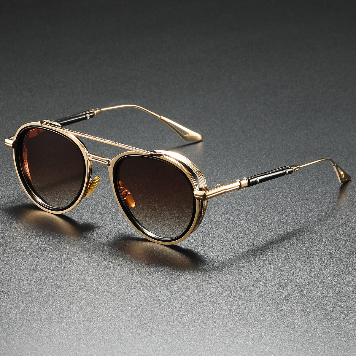 Retro luxe sunglasses polished gold-tone frame ribbed detailing warm brown gradient lenses UV protection