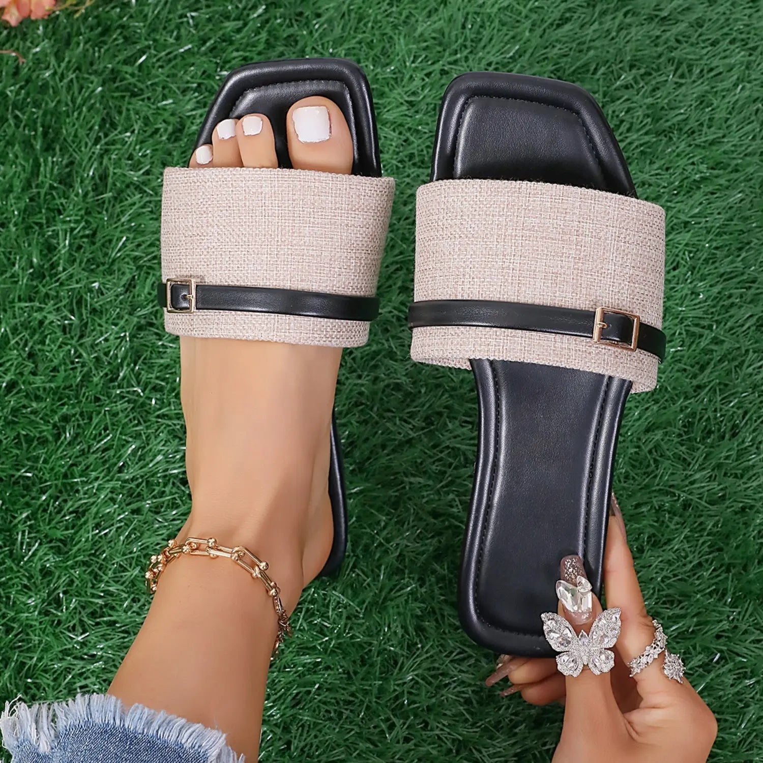 Women's square toe flat slippers cushioned sole slip-on everyday comfort stylish casual footwear