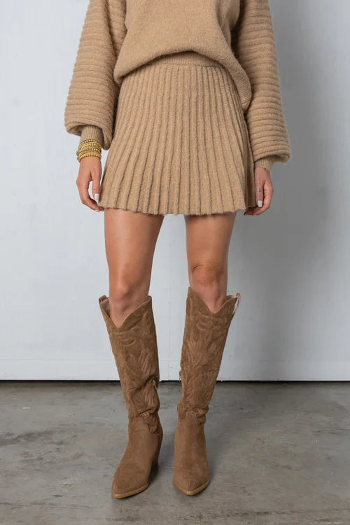 Women's oversized cotton knit sweater set soft warm fabric effortless chic all-season comfort