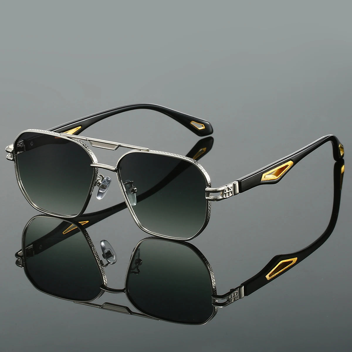 Bold gold metal frame aviator sunglasses with UV400 protection and sculptured temple inlays