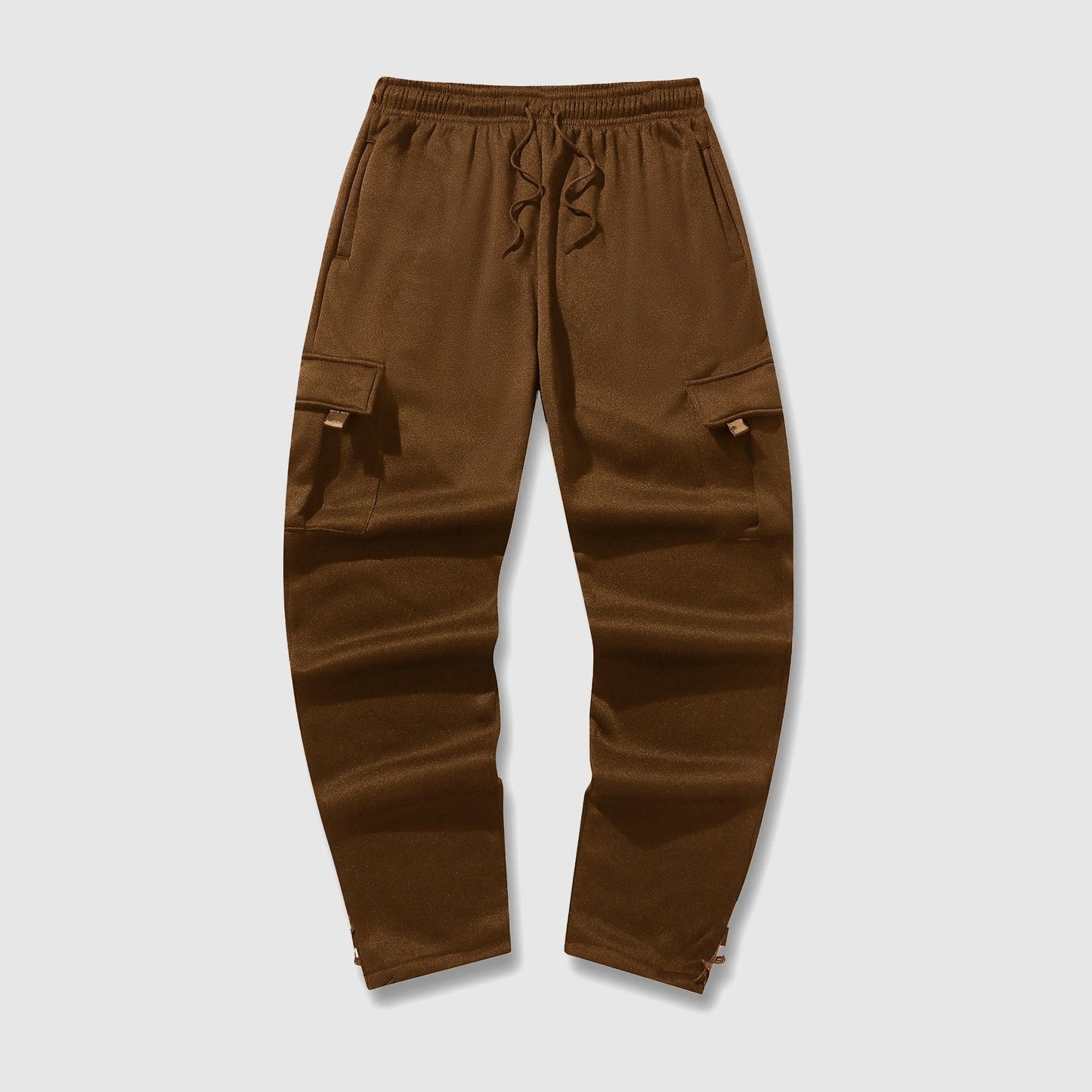 Men's insulated thermal jogger pants straight cut streetwear style with cargo pockets for cold weather