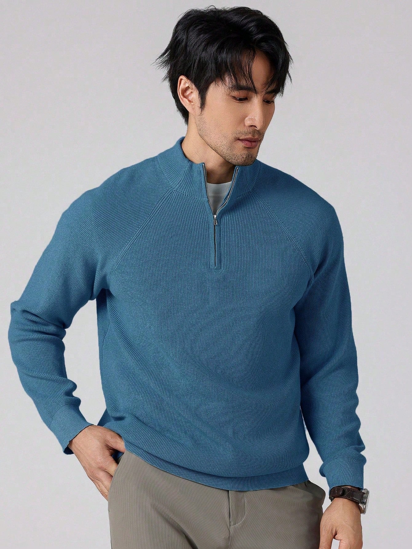 Men slim fit half-zip knit sweater solid color classic collar casual layering pullover