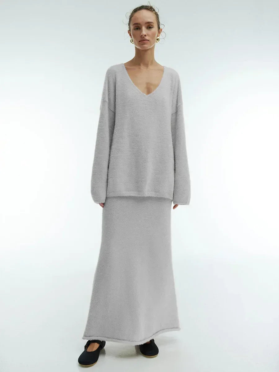 Women's cozy knit sweater and skirt two-piece set, V-neck, warm autumn winter matching outfit