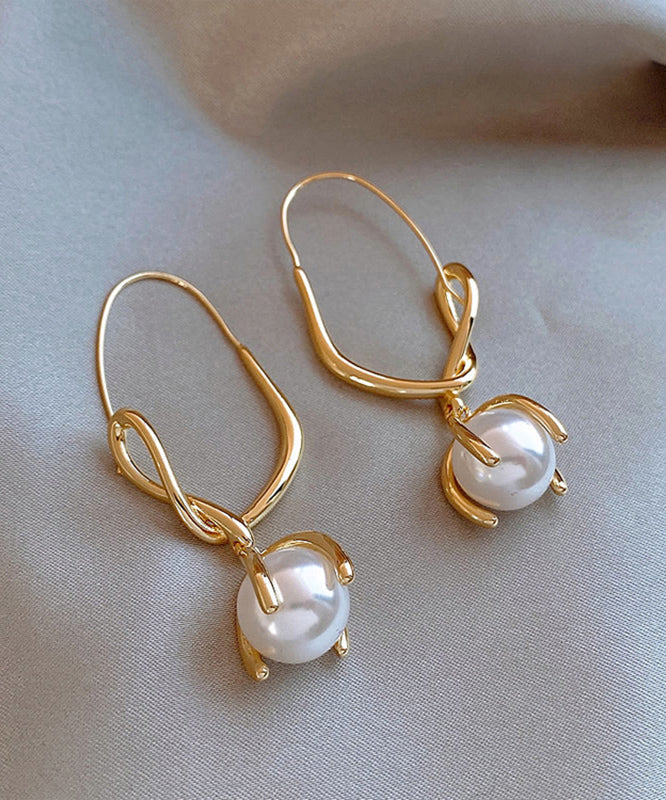 Boucles d'oreilles créoles élégantes en acier inoxydable doré avec perles - Urbann-Vibe